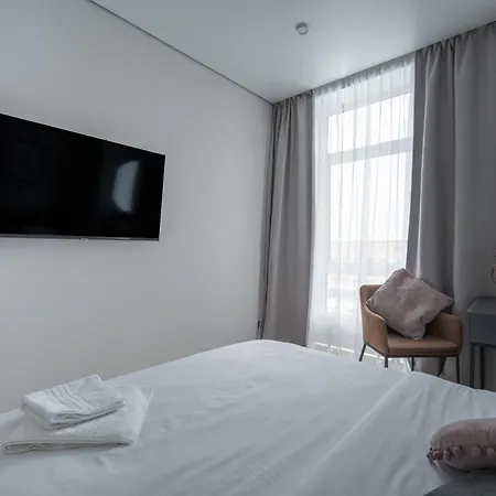 Huoneisto Cozy 4 Two - Center Kaunas